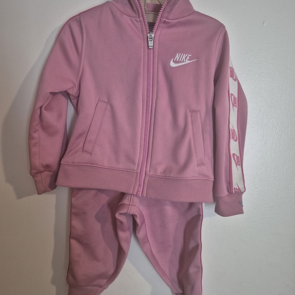 Nike Kids Pink Tracksuit - Picture 1 of 5